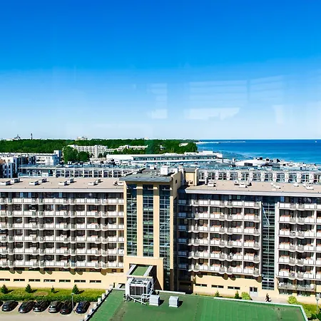 Apartamenty Promenada-Arka Apartment *