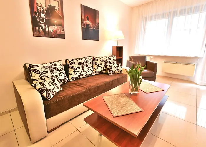 Apartamenty Promenada-Arka Apartment *